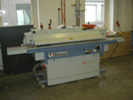Kantenanleimmaschine